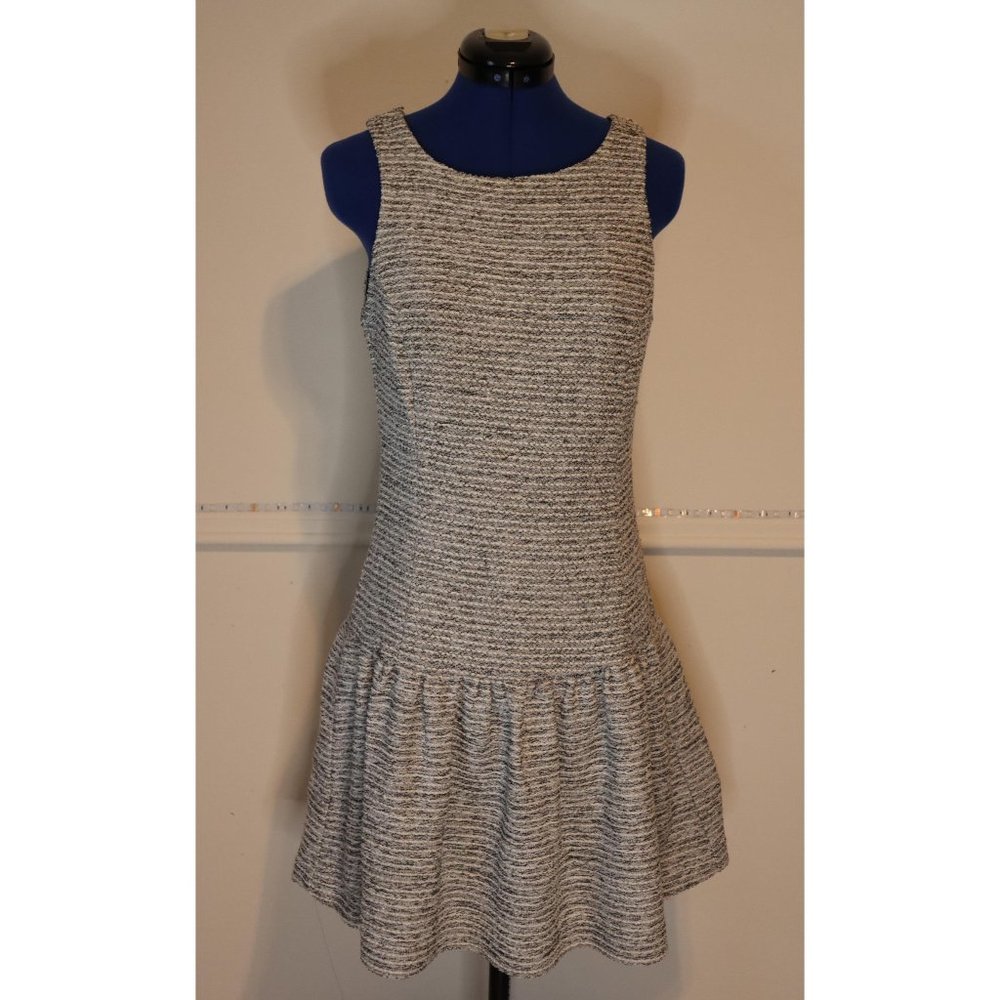 Jessica Simpson sleeveless dress